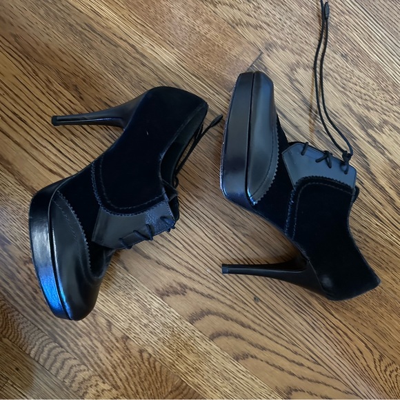 VTG Late 90s Stuart Weitzman Black High Heels Women's Size 8.5 Satin Leather - Picture 4 of 5